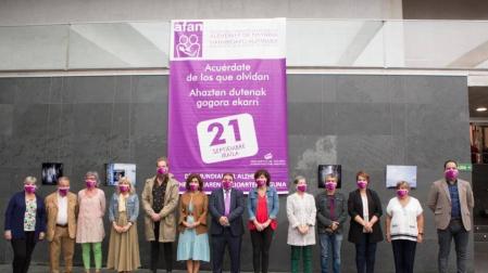 El Parlamento foral celebra un acto por el Día Mundial del Alzheimer