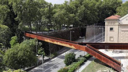El Ayuntamiento, a la espera del proyecto de reparación de la pasarela