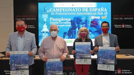 Jaime Samaniego (FNAF), Miguel Pozueta (IND), María Caballero (Ayuntamiento)) y Rodrígo Domínguez (FNAF), en la presentación.