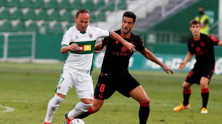 La Real enseña al Elche la realidad de la categoría
