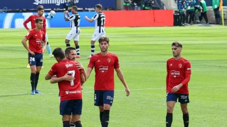 Galería de fotos del primer partido de Osasuna en El Sadar en la temporada 2020-21.
