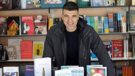 Eloy Moreno: “Sin darnos cuenta, vivimos siempre el mismo día”