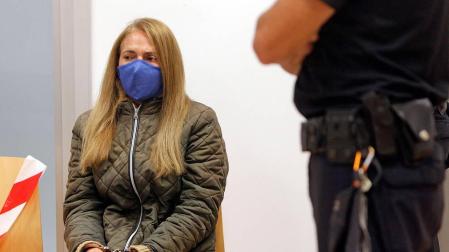 Concepción Martín, conocida como la viuda negra de Alicante, en el banquillo.