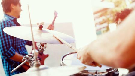 Este trimestre se impartirá el 'Curso de emprendimiento musical' para jóvenes artistas