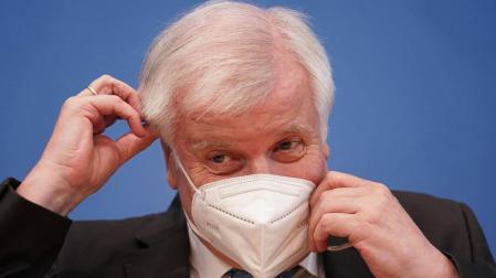 Alemania destapa mas de 350 casos de extrema derecha en sus policías