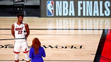 Butler da una vida extra a Miami Heat