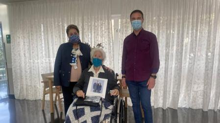 Los Reyes felicitan a un cirbonera por su 105 cumpleaños
