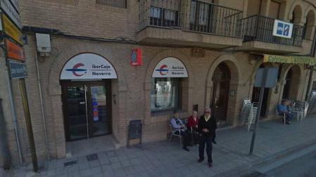Atraco a punta de pistola en la oficina de Ibercaja de Corella
