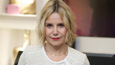 Eugenia Martínez de Irujo dona 64 acuarelas pintadas por ella con fines solidarios