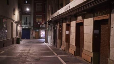 Refuerzo de villavesas en hora punta en el primer día de confinamiento