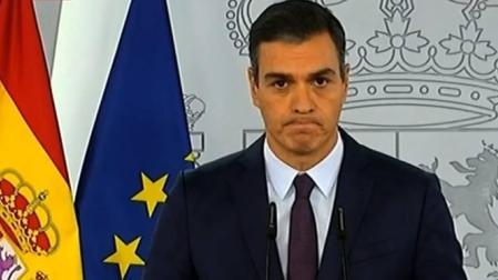 Sánchez alerta de que la situación es "grave" y pide reducir la movilidad