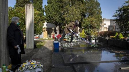 Pamplona prepara el recuerdo de los difuntos