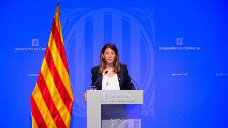 La portavoz del Govern, Meritxell Budó, traslada la petición del gobierno catalán de liberar a los presos o al menos trasladarlos a cárceles catalanas.