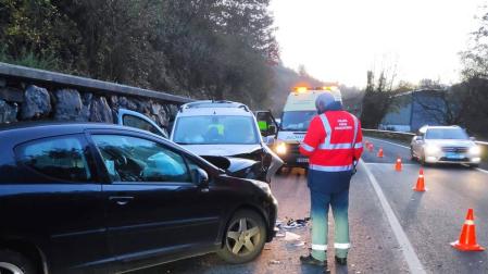Dos heridos en un accidente en Leitza