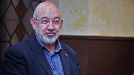 José María Paricio: “El virus del sida se transmite por la leche; el de la covid, no”