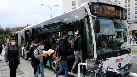 La villavesa no es alternativa al coche para el 54% de usuarios