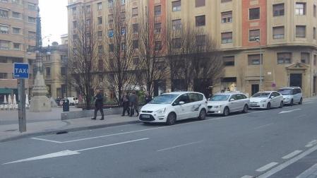Los taxis en Pamplona, de los más bajos de día y más caros de noche
