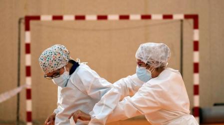 España registra 512 muertes y 52.386 nuevos casos este fin de semana