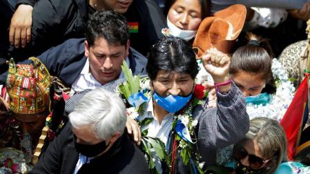 Evo Morales se da un gran baño de masas en su retorno triunfal