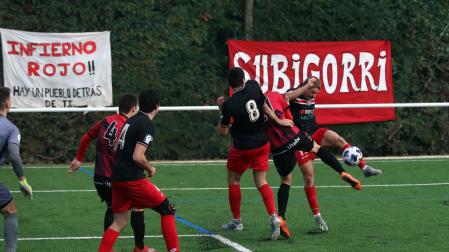 Los empates, con siete en diez partidos, reinan en la jornada 5 de Tercera