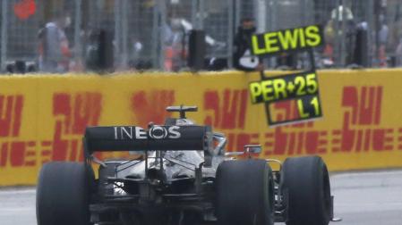 Hamilton se anota su séptimo Mundial al ganar en Turquía