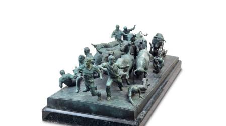 El boceto de la escultura 'El Encierro', de Rafael Huerta, llega al Museo de Navarra