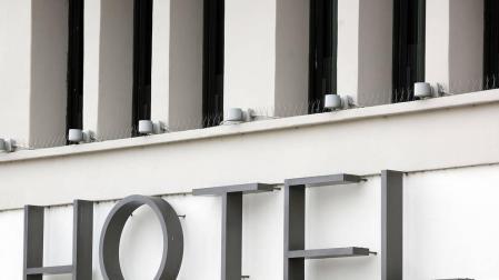 Siete hoteles cierran de forma temporal por la caída de reservas