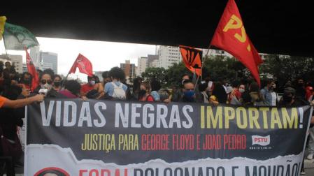 Ola de protestas por el brutal asesinato de un hombre negro en un supermercado