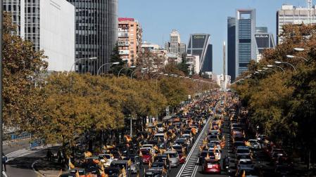 Miles de vehículos llenan las calles de más de 50 ciudades contra la Ley Celaá