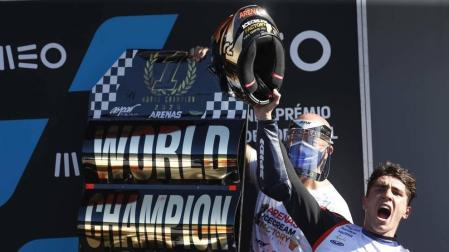 Albert Arenas se proclama campeón del mundo de Moto3