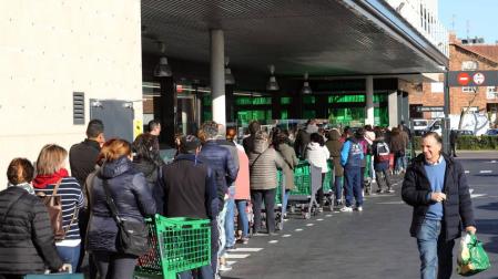 Los navarros gastan un 29% más en comida del súper que hace un año