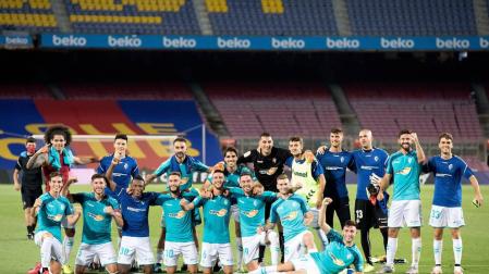 Cinco triunfos fuera contra el Barcelona