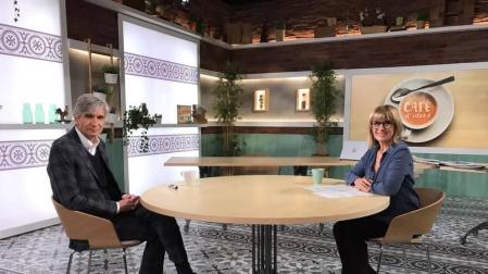 Josep Maria Argimon, junto a la periodista Gemma Nierga.