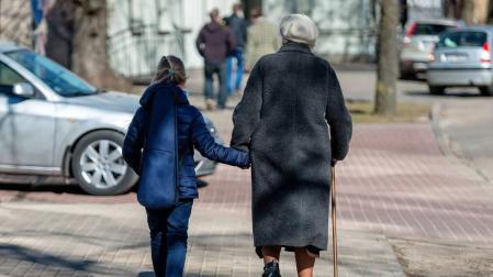 La esperanza de vida en Navarra crece 9 años en las últimas cuatro décadas