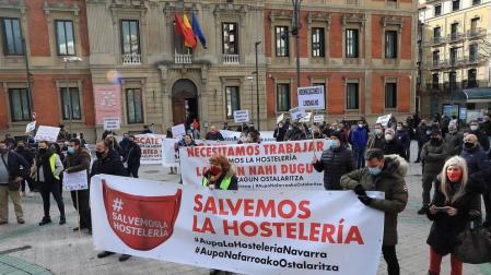 La hostelería navarra vuelve a la calle para exigir su apertura