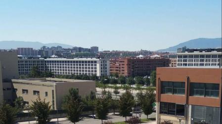 Vecinos critican “dejación” en la avda Zaragoza, 40