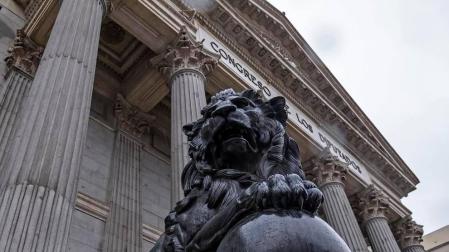 Podemos pide quitar "de los diputados" del nombre del Congreso