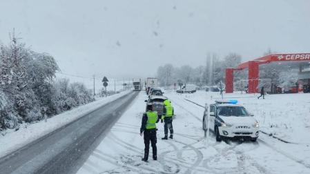 Dos accidentes en la N-121-A, en el término de Lantz, se saldan con tres heridos