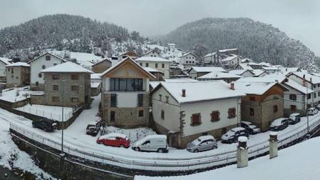 Tres días sin internet ni telefonía fija en todo el valle de Roncal