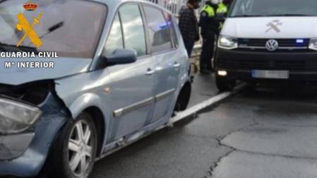 Un conductor ileso tras salirse en la PA-31 en sentido a Pamplona
