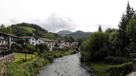 Aprobado el dictamen de la ley de Turismo para adecuar "la norma a la realidad actual"