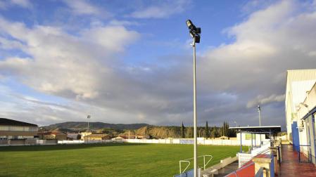 Carcastillo renovará la iluminación del campo de fútbol y el polideportivo