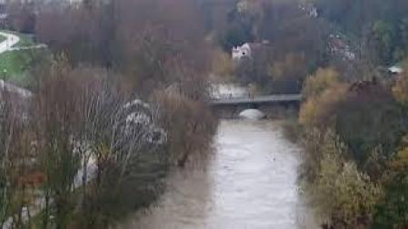 Crecida del río Arga a su paso por la Rochapea (I)