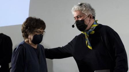 Homenaje a Julieta Serrano, que recibe una nueva oferta de Almodóvar