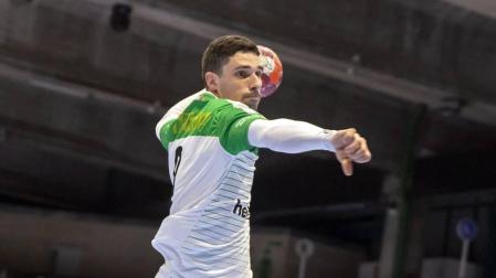 Helvetia Anaitasuna ha ganado 30-25 a Viveros Herol Nava, su cuarta victoria consecutiva que le coloca en sexta posición de la Liga Sacyr Asobal.