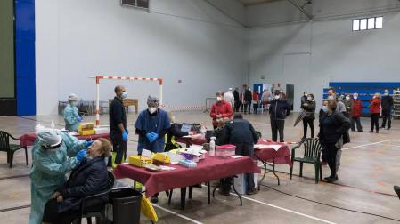 Salud inicia el cribado con PCR a unos 1.400 vecinos de Cadreita