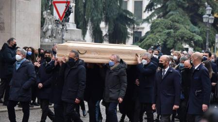 Entran a robar en casa del futbolista Paolo Rossi durante su funeral