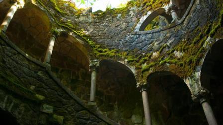 Fotografía de la torre invertida de Sintra.