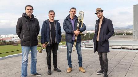 Juan de Diego y Marco Bellizzi, en el centro, junto a Fredi Peláez e Hilario Rodeiro: The New Jazz Collective.