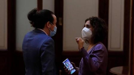 Tensa conversación entre Pablo Iglesias y María Jesús Montero: "No seas cabezón"
